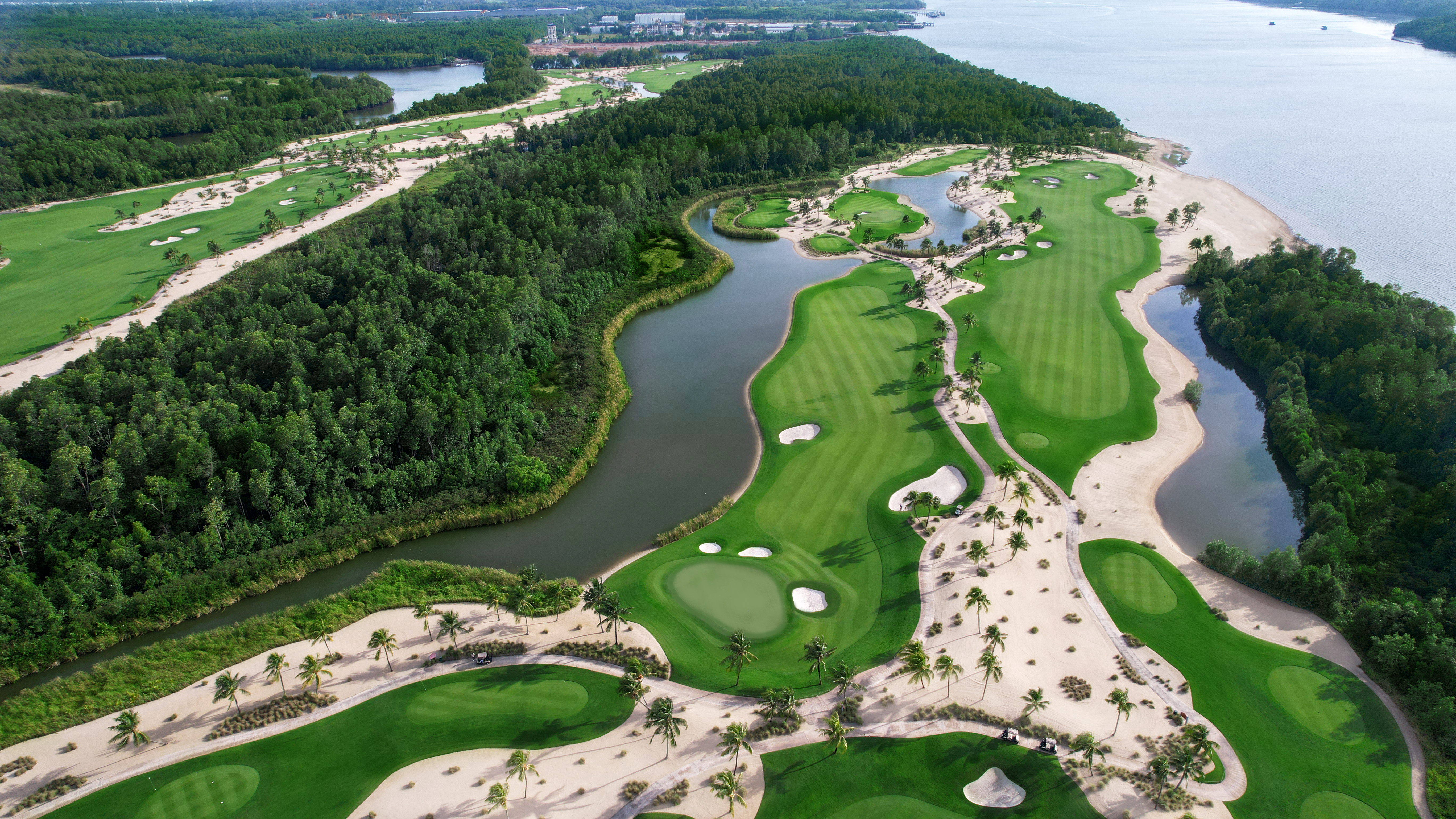 Classic Course at Forest City Golf Resort